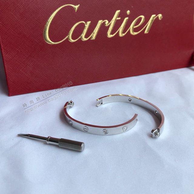 Cartier飾品 卡地亞寬版四鑽 卡地亞經典4鑽love手鐲  zgk1306